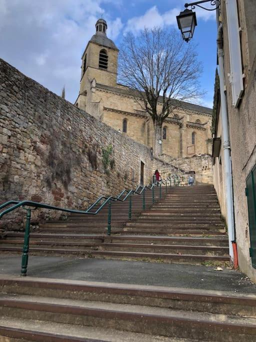 Chez Sophie Et Gege. Maison De Ville, Deux Chambres, De Plain-Pied Figeac Exterior photo
